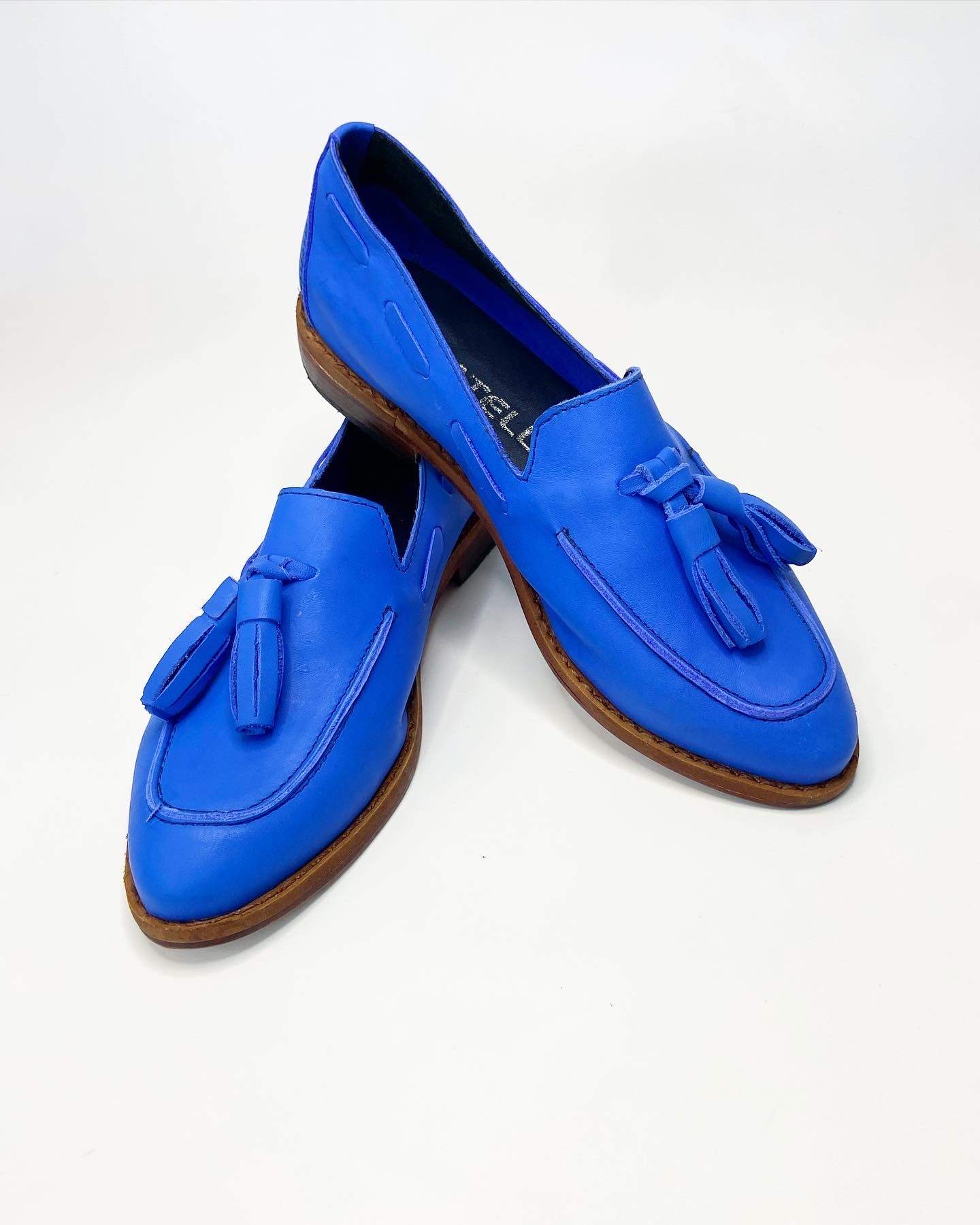 Mocasines 982 Pompón Cuero Azul