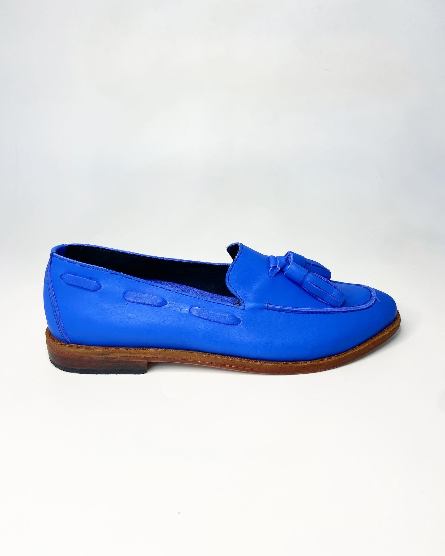 Mocasines 982 Pompón Cuero Azul