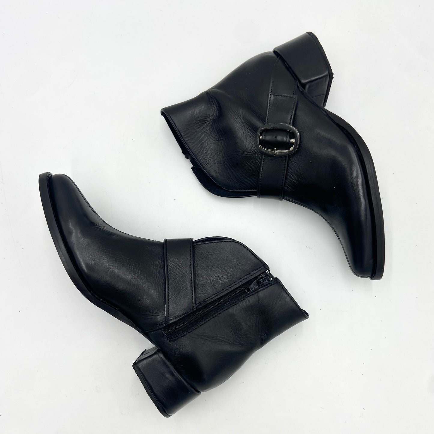Grecia cuero negro
