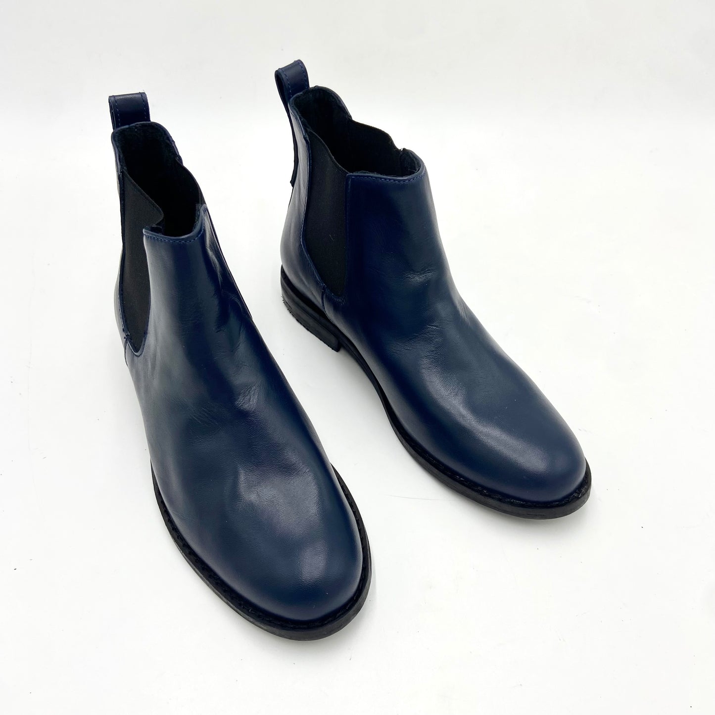 Beatle cuero azul marino