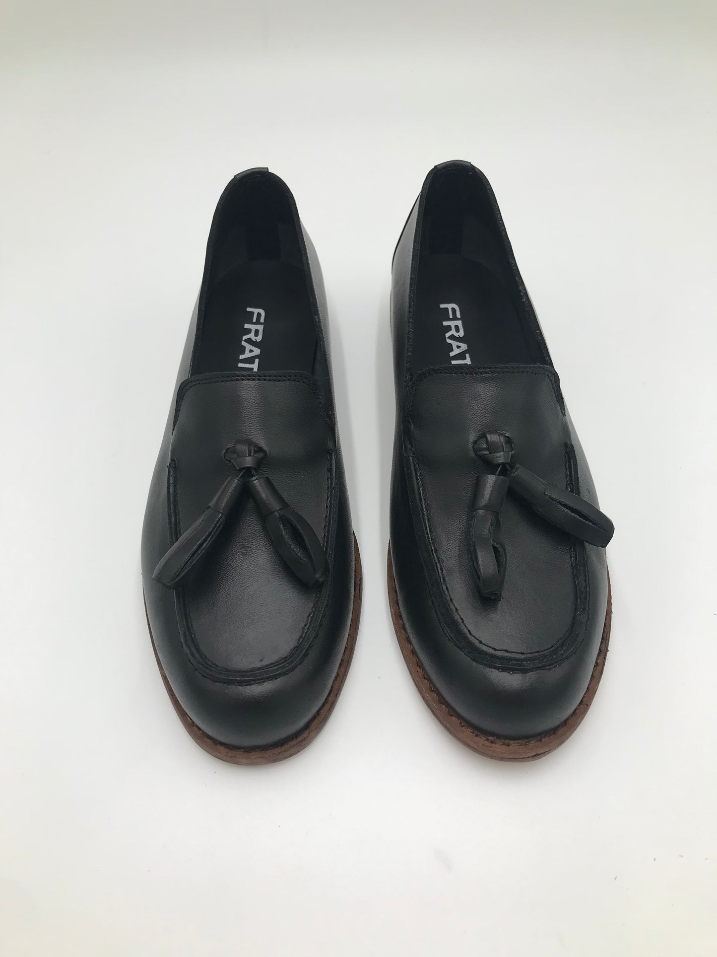 Mocasines 982 Pompón Cuero Negro
