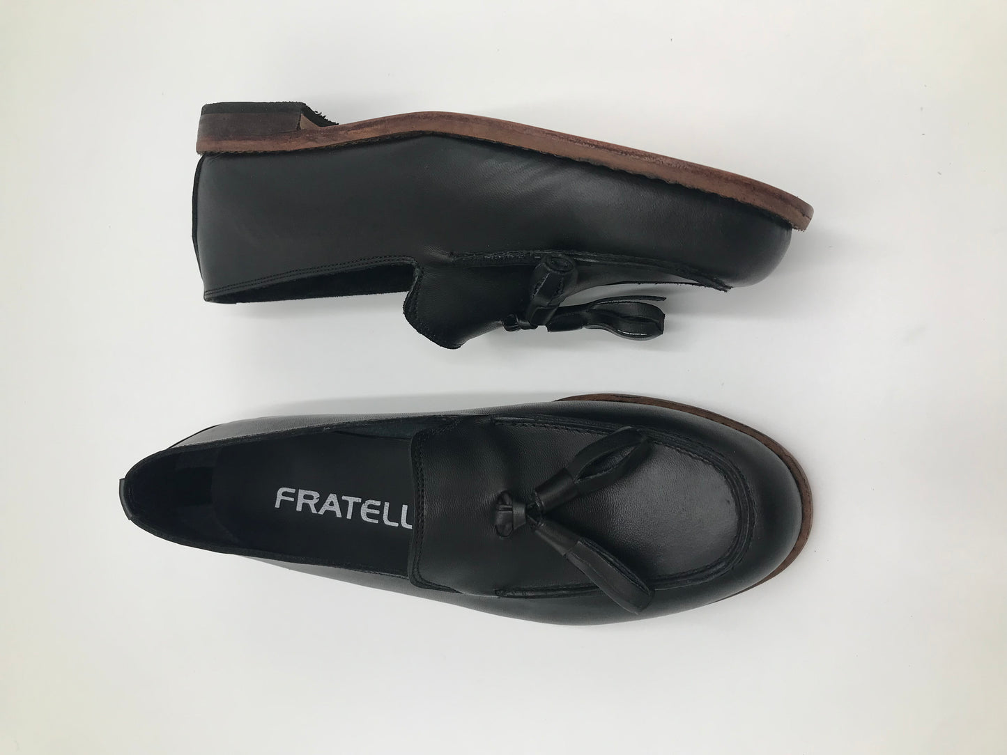 Mocasines 982 Pompón Cuero Negro