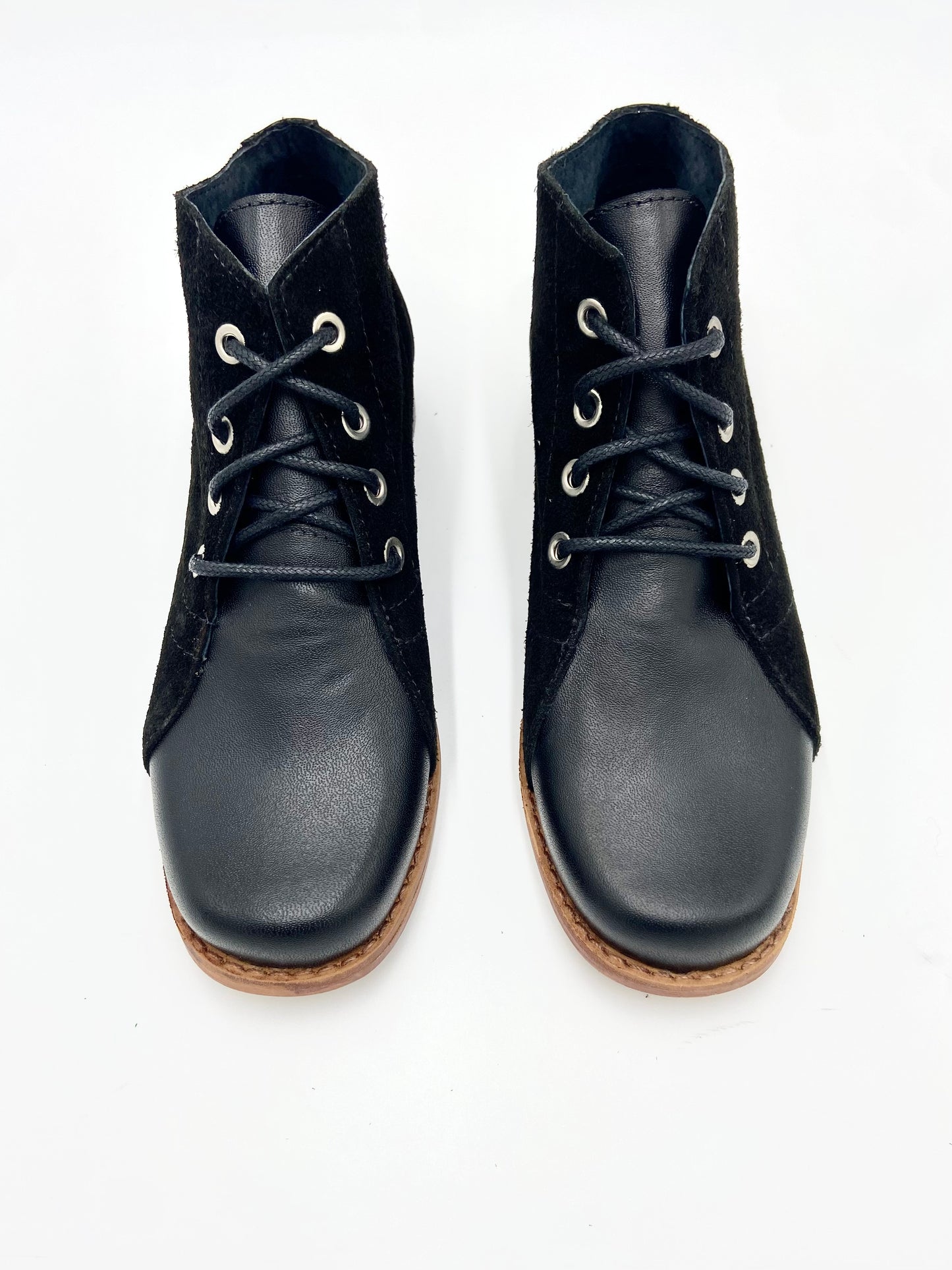 Kennedy Cuero/Reno Negro