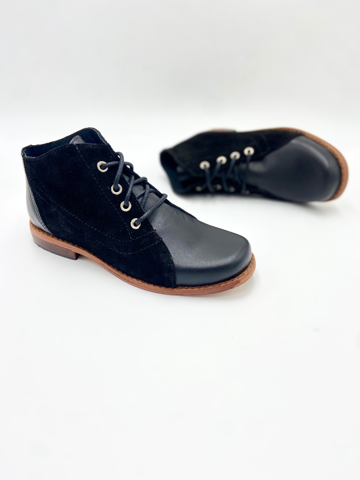 Kennedy Cuero/Reno Negro