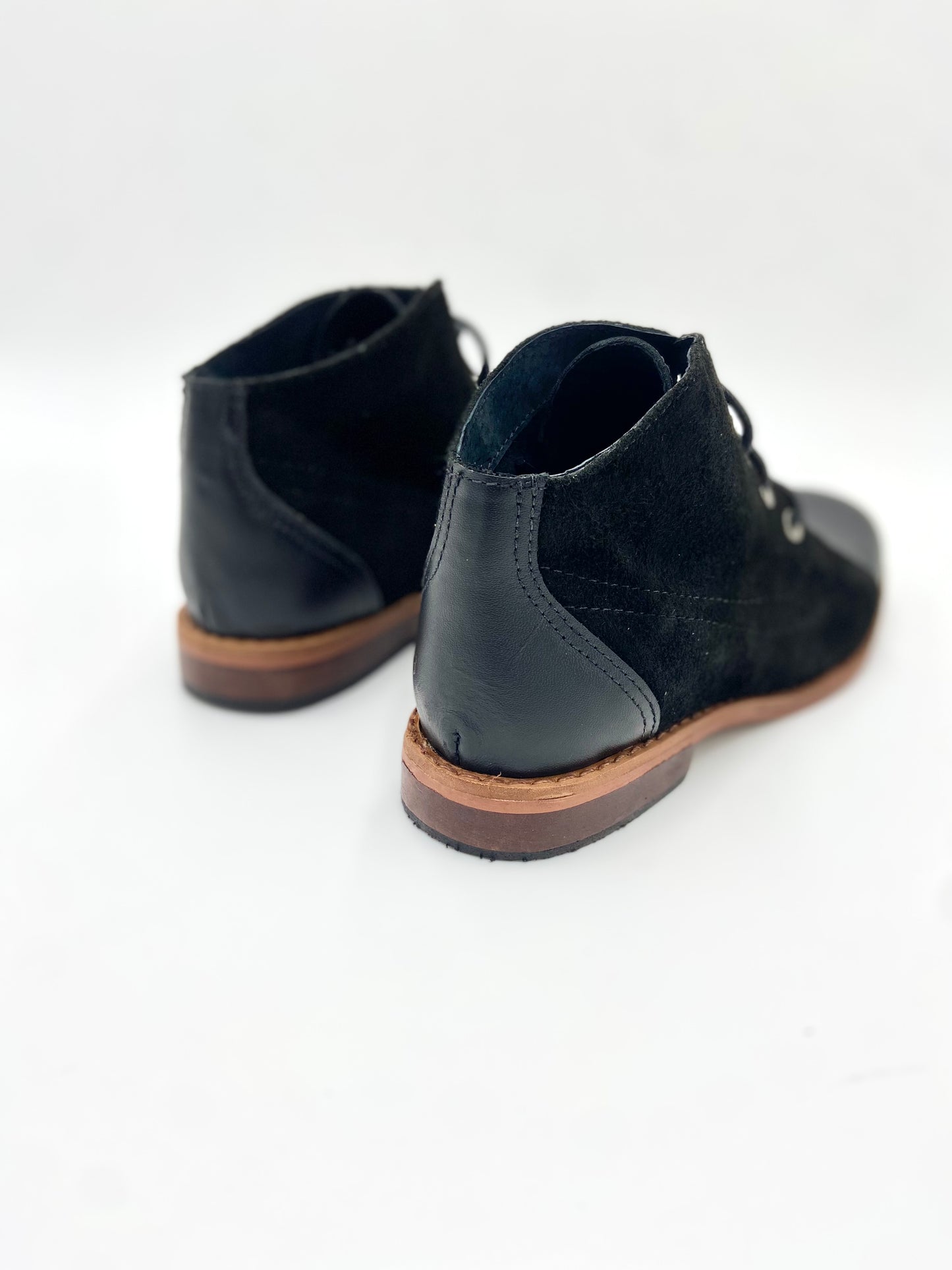 Kennedy Cuero/Reno Negro