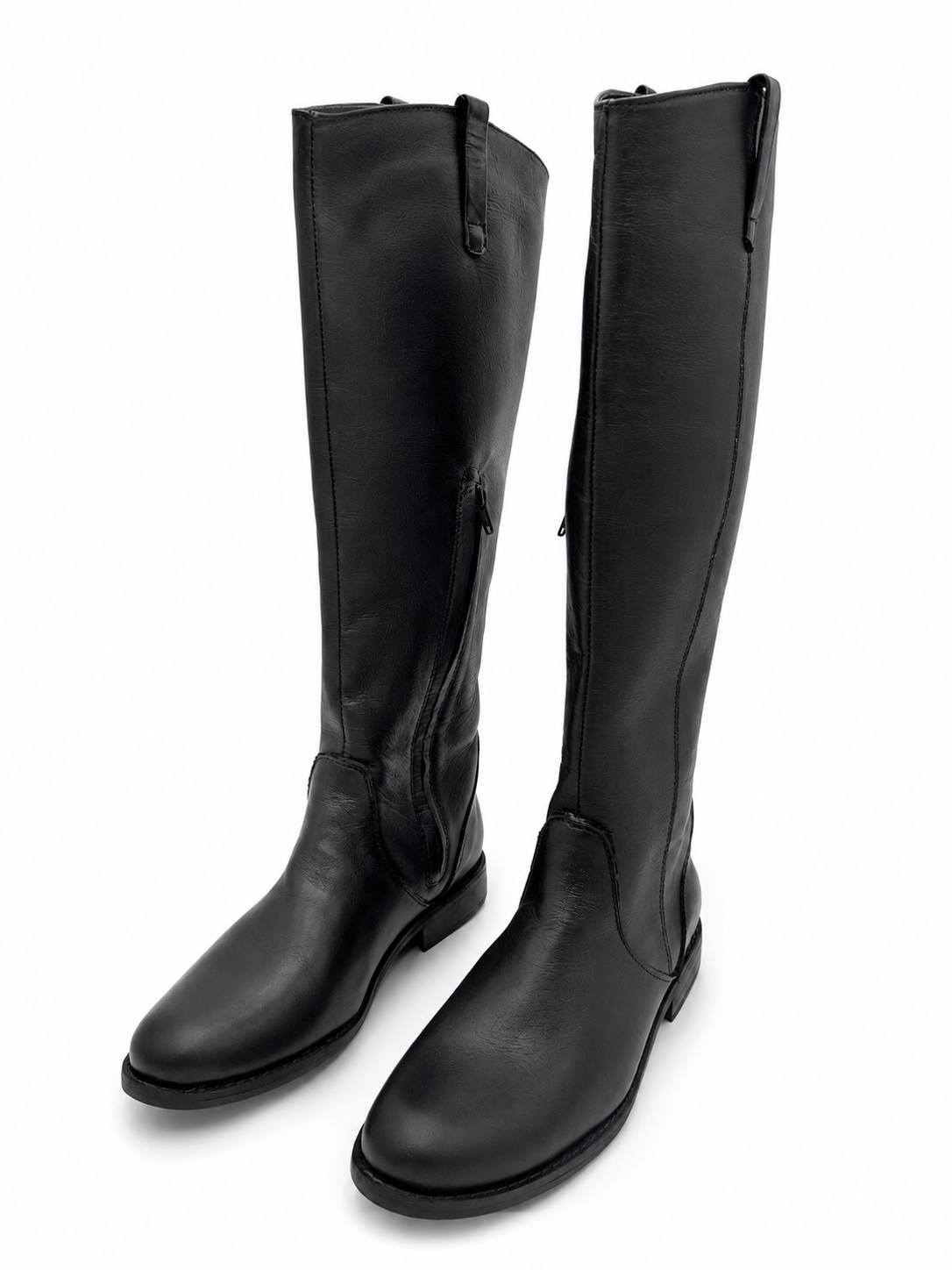 Botas altas de cuero negro