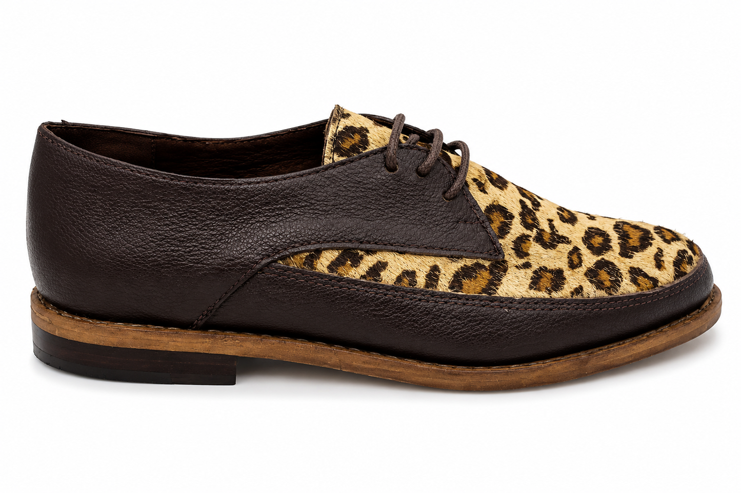 Mocasines de Cuero Café con Animal Print al Tono – Modelo 1453