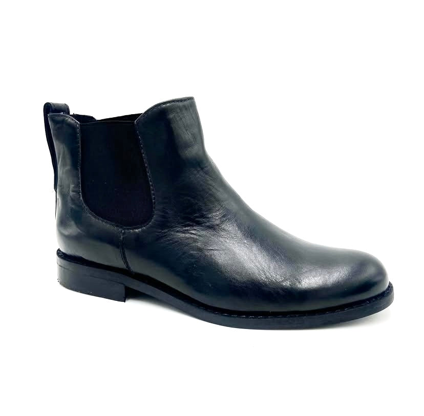 Beatle Cuero Negro