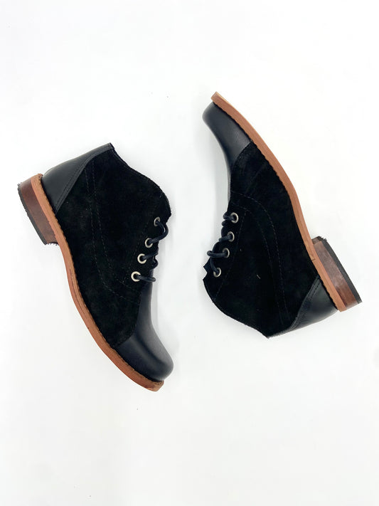Kennedy Cuero/Reno Negro